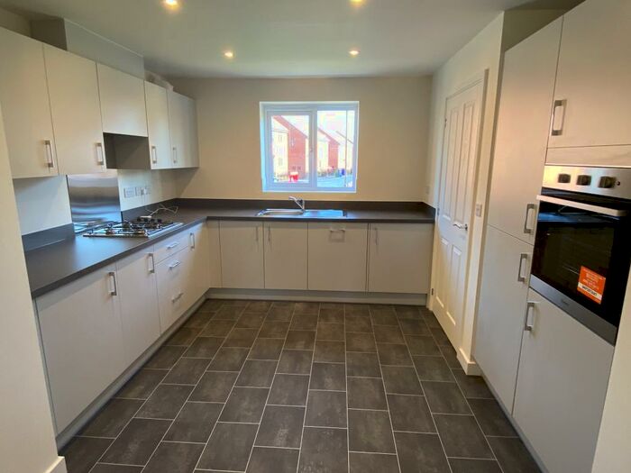 3 Bedroom House To Rent In Blossom Crescent, Dominion, DN4