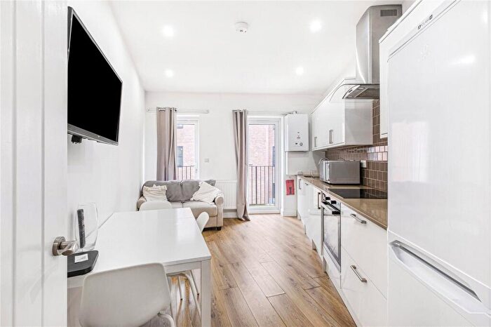 2 Bedroom Apartment To Rent In Blue Anchor Lane, London, SE16