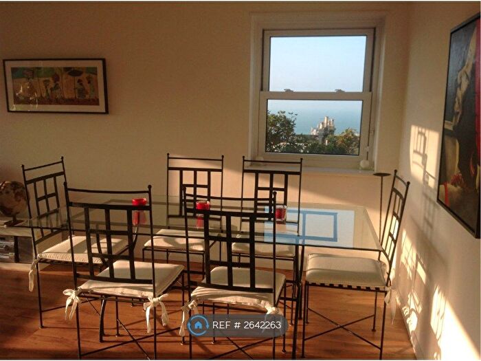 2 Bedroom Flat To Rent In Montpelier Road, Brighton, BN1