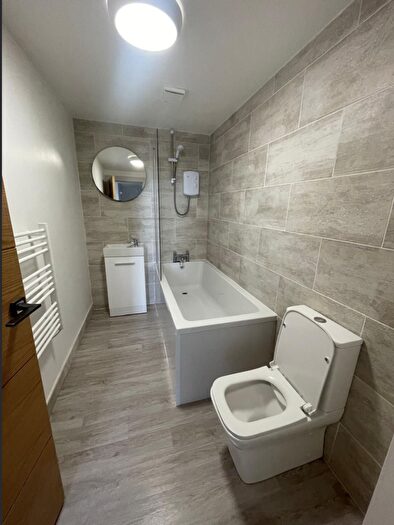 2 Bedroom Apartment To Rent In West Bars, Chesterfield, Derbyshire, S40
