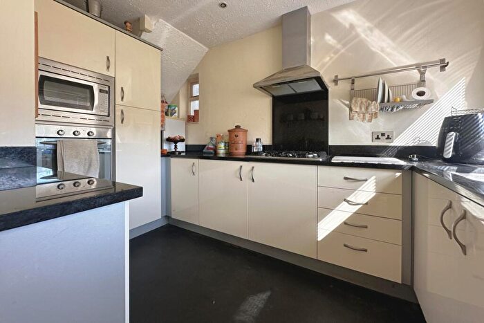 2 Bedroom End Of Terrace House For Sale In Canute Road, Deal, CT14