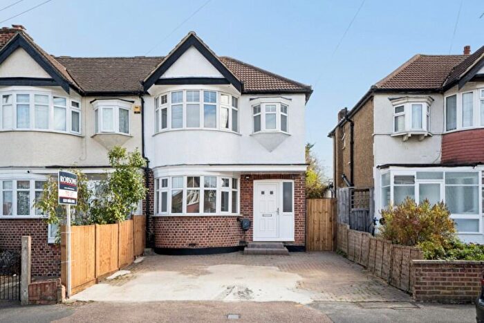 3 Bedroom Semi Detached House To Rent In Waverley Road, Harrow, HA2