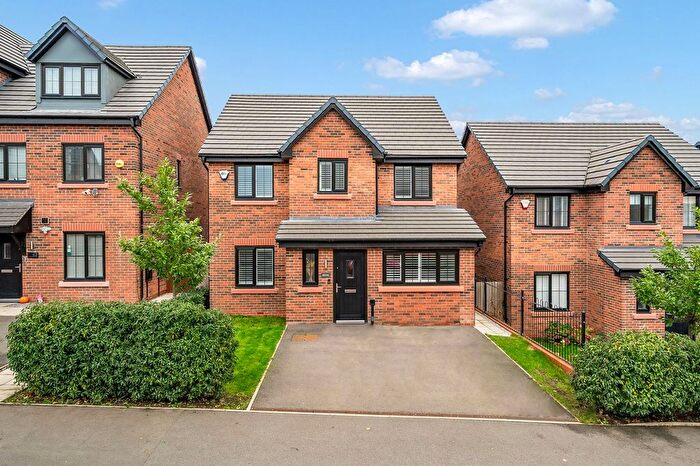 4 Bedroom Detached House For Sale In Jasper Avenue, Worsley, M28