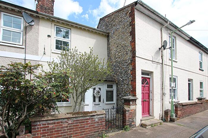 2 Bedroom Terraced House For Sale In All Saints Road, Newmarket, CB8