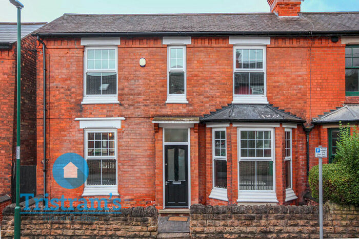 7 Bedroom Semi-Detached House To Rent In Cottesmore Road, Lenton, NG7