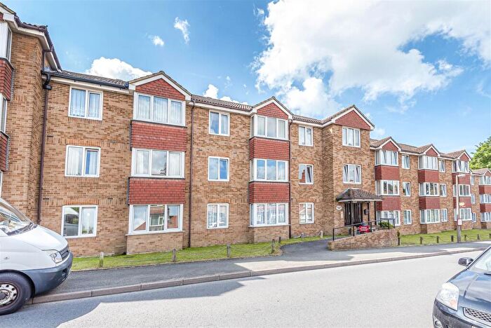1 Bedroom Retirement Property For Sale In Pondsyde Court, Seaford, BN25