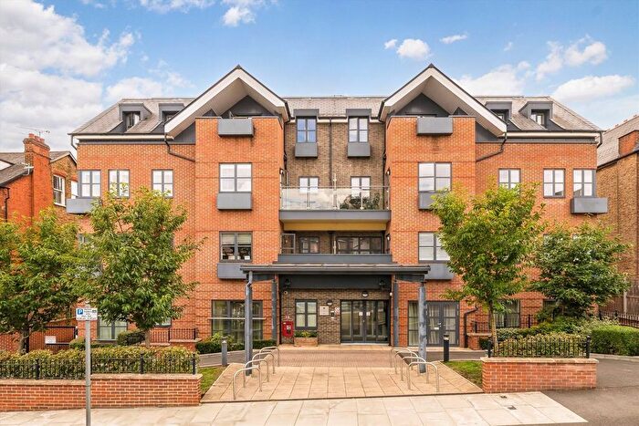 2 Bedroom Flat For Sale In Darlaston Road, Wimbledon, SW19