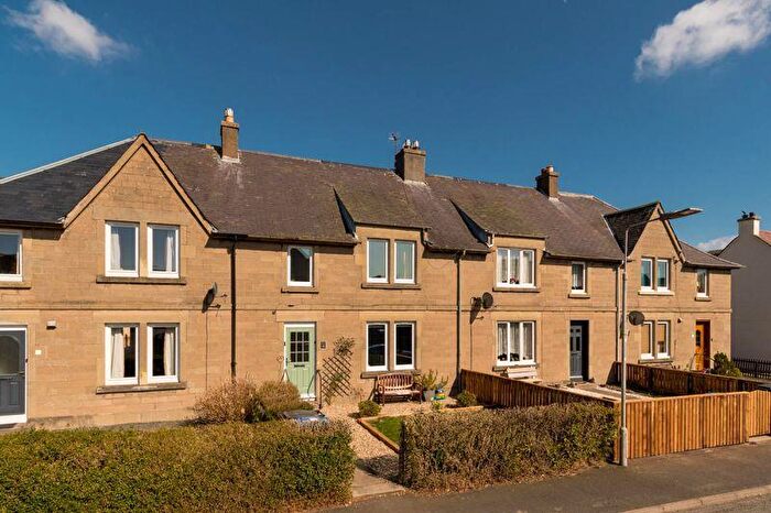 3 Bedroom Terraced House For Sale In George Street, Innerleithen, EH44