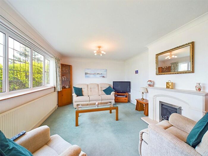 2 Bedroom Bungalow For Sale In Merlin Way, Mudeford, Christchurch, Dorset, BH23