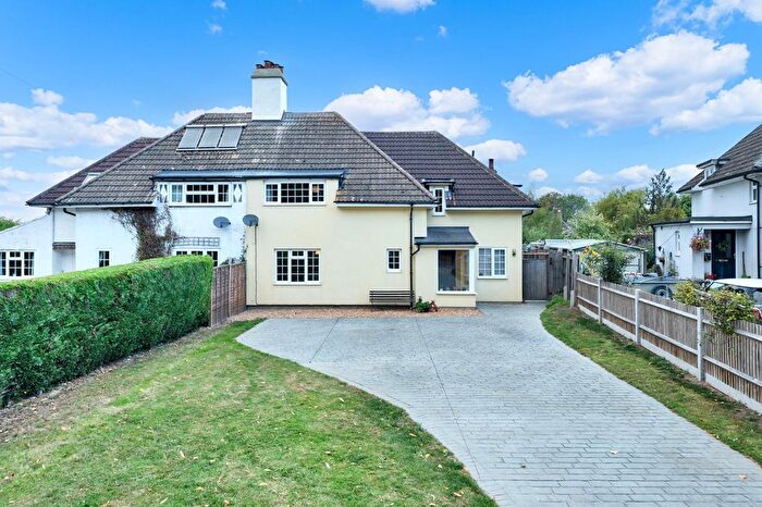 4 Bedroom Semi-detached House For Sale In Rushden Road, Sandon, SG9