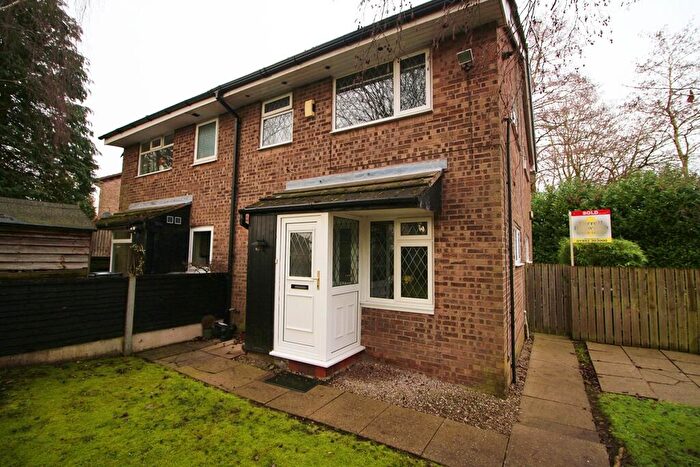 1 Bedroom Semi Detached House For Sale In New Drake Green, Westhoughton, BL5