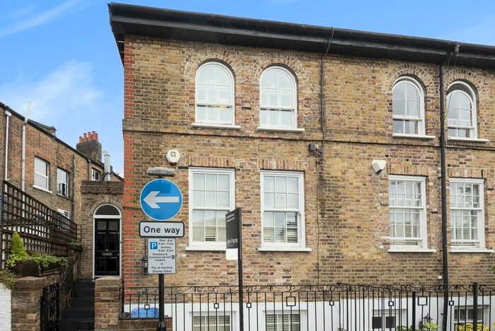 2 Bedroom End Of Terrace House To Rent In Devonshire Drive, London, SE10