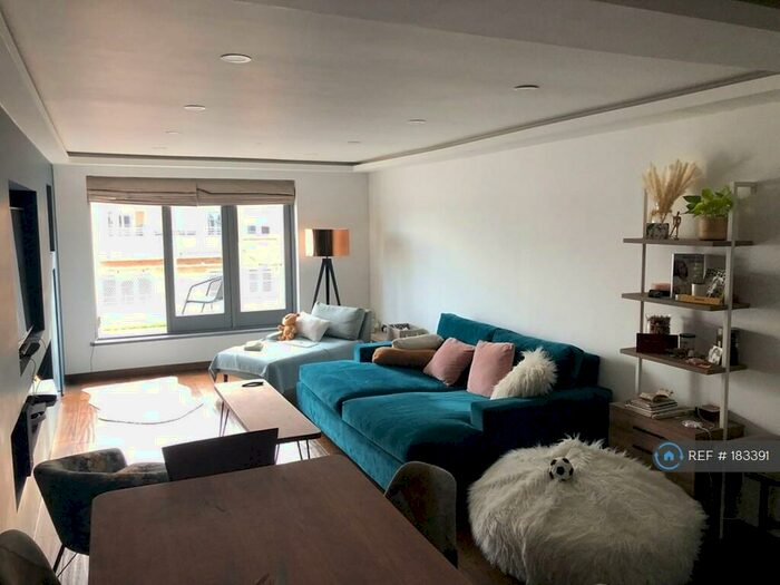 2 Bedroom Flat To Rent In New Caledonian Wharf, London, SE16