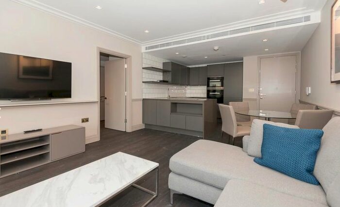 1 Bedroom Flat To Rent In Queens Wharf, Hammersmith, Crisp Road, W6