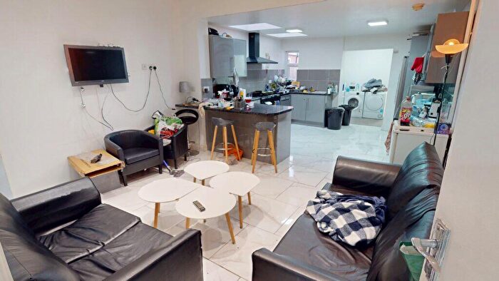 7 Bedroom House To Rent In Bournbrook Road, Selly Oak, Birmingham, B29