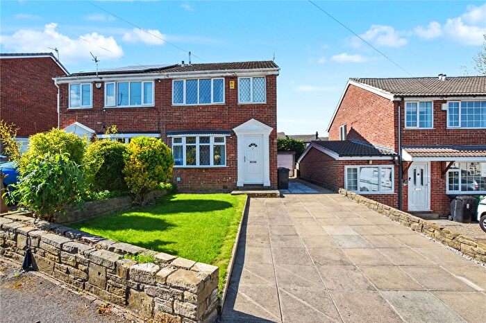 3 Bedroom Semi Detached House For Sale In Airedale Gardens, Leeds, West Yorkshire, LS13