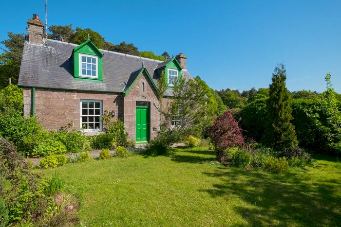 3 Bedroom Detached House For Sale In Ralston Farm, Newtyle, PH12