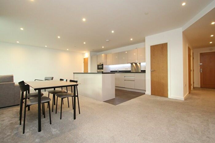 2 Bedroom Apartment To Rent In Sutton Plaza, Sutton, Surrey, SM1
