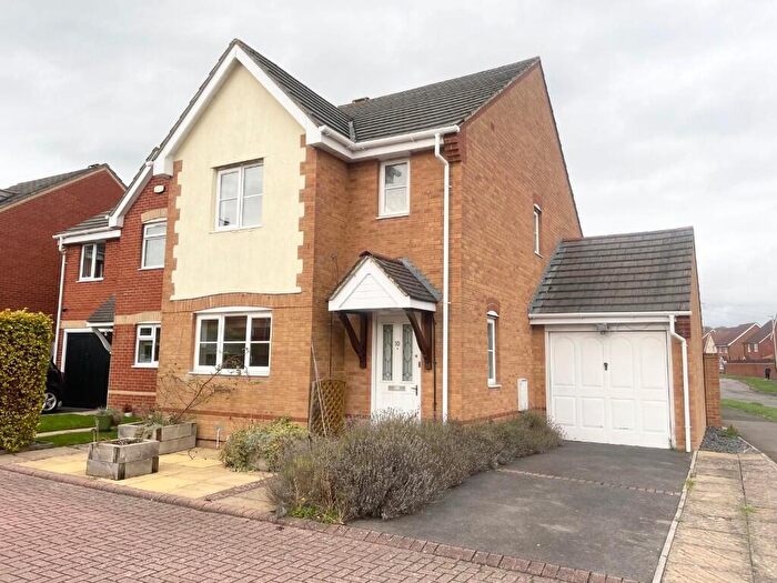 3 Bedroom Detached House To Rent In Colman Park, Swindon, Wiltshire, SN25