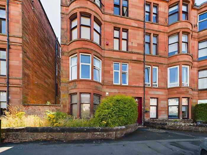 2 Bedroom Flat To Rent In /, Woodford Street, G41