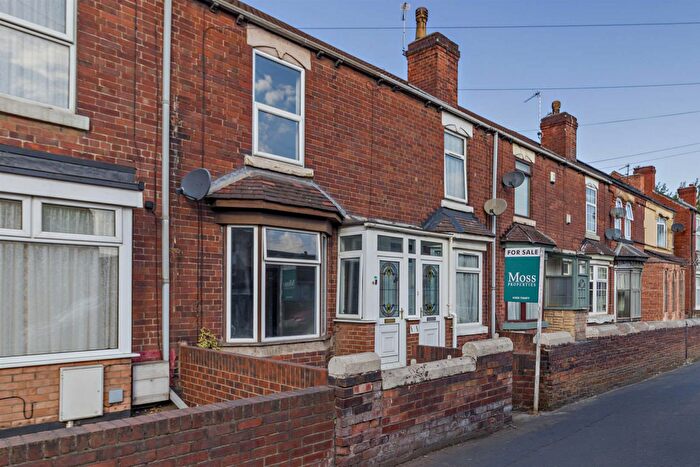 2 Bedroom Terraced House For Sale In Bentley Road, Doncaster, DN5