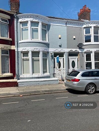 3 Bedroom Terraced House To Rent In Wenlock Road, Liverpool, L4