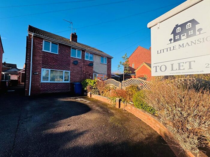 3 Bedroom House To Rent In West Way, Uttoxeter, ST14