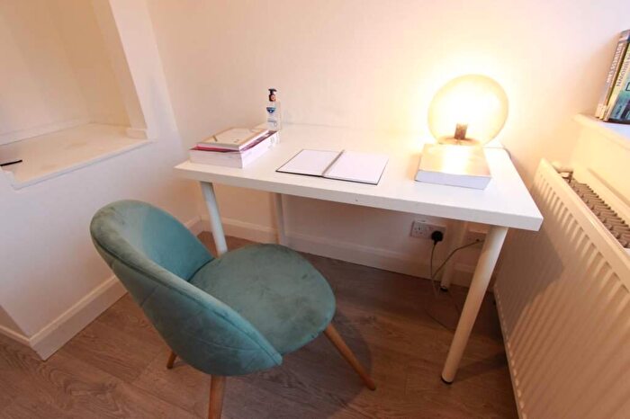 1 Bedroom House Of Multiple Occupation To Rent In Goldings Crescent, Hatfield, AL10