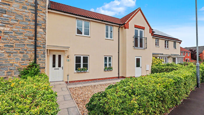 2 Bedroom Coach House For Sale In Compton Close, Glastonbury, BA6