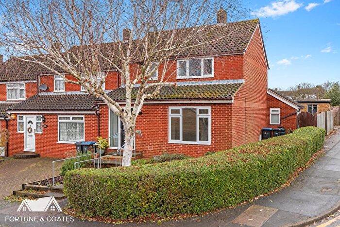 3 Bedroom End Of Terrace House For Sale In Fold Croft, Harlow, CM20