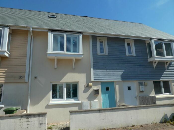 2 Bedroom Terraced House To Rent In Pentre Nicklaus Village, Llanelli, SA15