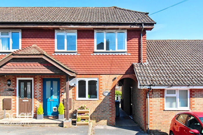 2 Bedroom Terraced House For Sale In Glen Road, Grayshott, GU26
