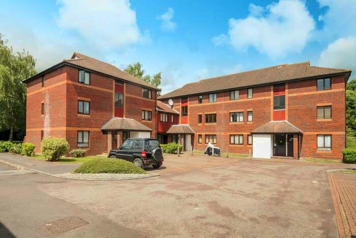1 Bedroom Apartment To Rent In Didcot, Oxfordshire, OX11