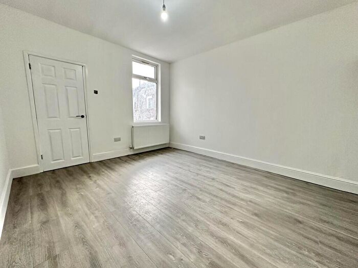 1 Bedroom Flat To Rent In Hartlepool Road, Coventry, CV1