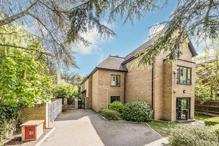 2 Bedroom Flat To Rent In Clarence Avenue, Clapham, SW4