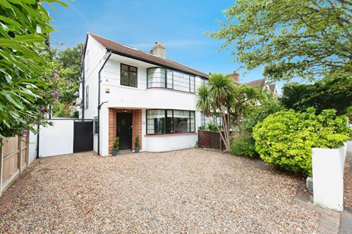 4 Bedroom Semi-Detached House For Sale In The Woodlands, Esher, Surrey, KT10