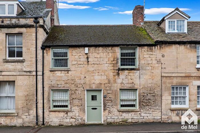 3 Bedroom Terraced House For Sale In North Street, Winchcombe, GL54