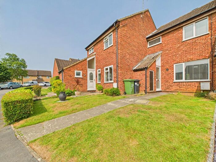 3 Bedroom Terraced House For Sale In Landsdowne Road, Yaxley, Peterborough, PE7