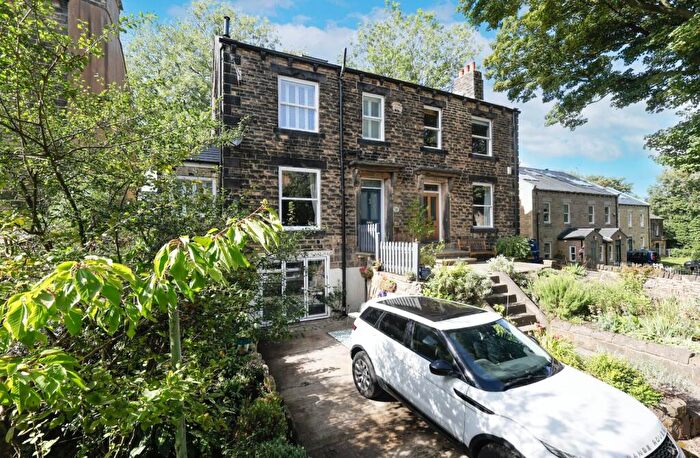 2 Bedroom Terraced House For Sale In Edroyd Place, Farsley, Pudsey, West Yorkshire, LS28