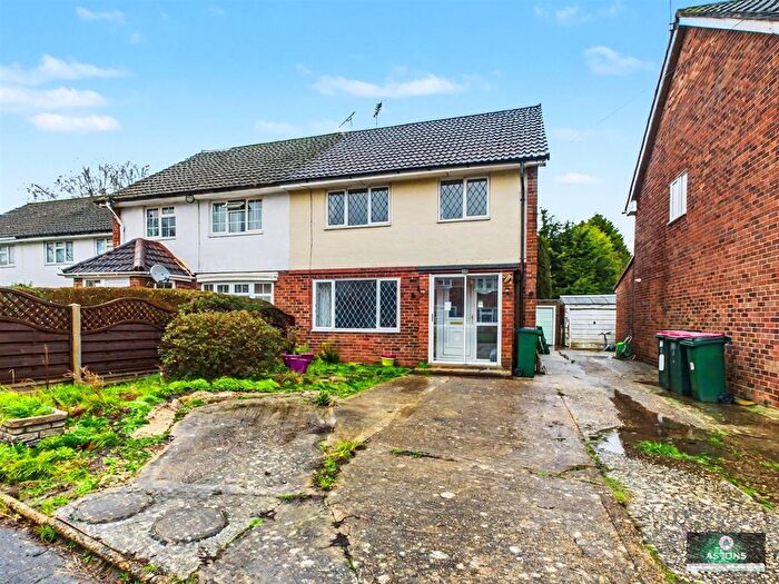 3 Bedroom Semi Detached House For Sale In Stafford Road, Langley Walk, RH11