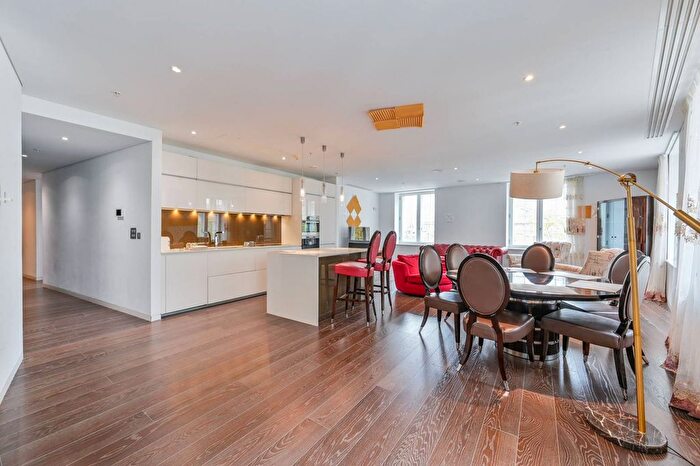 3 Bedroom Flat For Sale In Strand, The Strand, London, WC2R