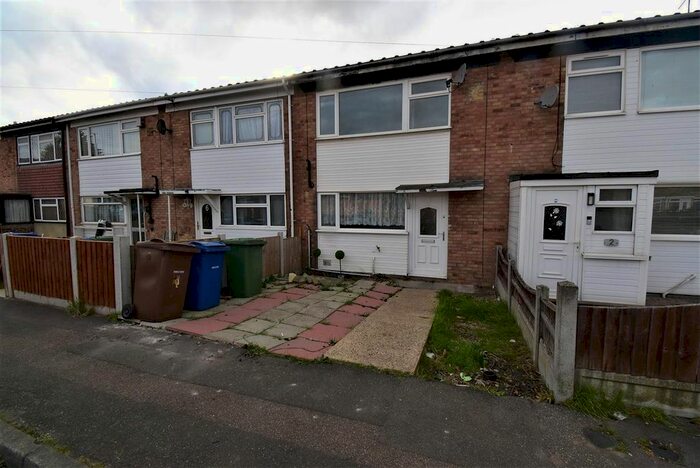 3 Bedroom Terraced House To Rent In Fleming Gardens, Tilbury, RM18