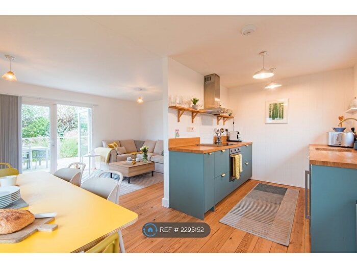 3 Bedroom Bungalow To Rent In Old Harbour Farm Lane, Winchelsea Beach, Winchelsea, TN36