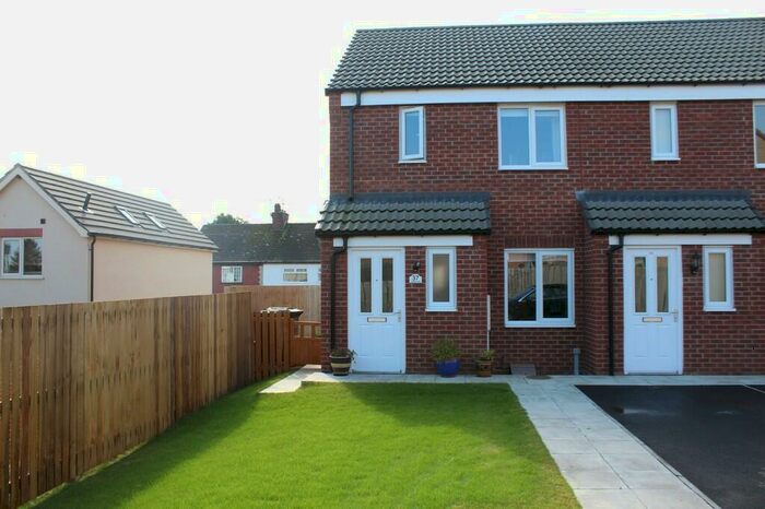 2 Bedroom End Of Terrace House To Rent In Crucible Close, North Hykeham, LN6