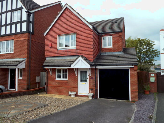 3 Bedroom House To Rent In The Grange, Penarth, CF64