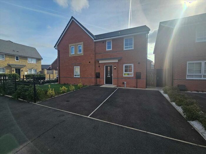 4 Bedroom Semi-Detached House To Rent In Stewards Road, Speke, Liverpool, L24