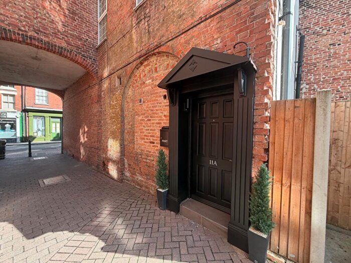 2 Bedroom Flat To Rent In Bridgegate, Retford, DN22