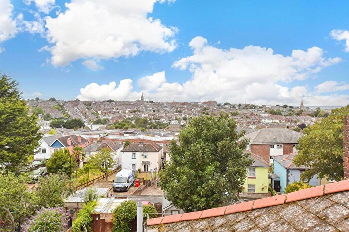 5 Bedroom Terraced House For Sale In Upper Highland Road, Ryde, Isle Of Wight, PO33