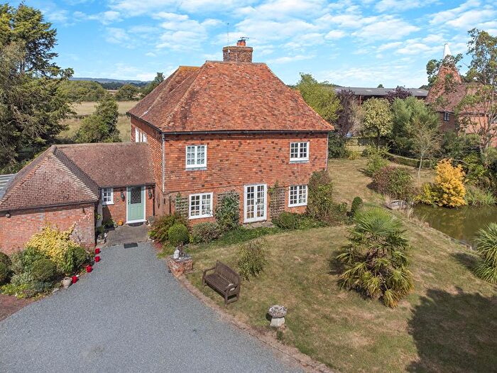 5 Bedroom Detached House For Sale In Shadoxhurst, Ashford, TN26