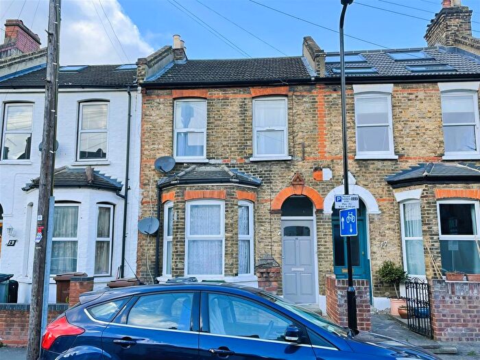 2 Bedroom Property To Rent In Claude Road, London, E10